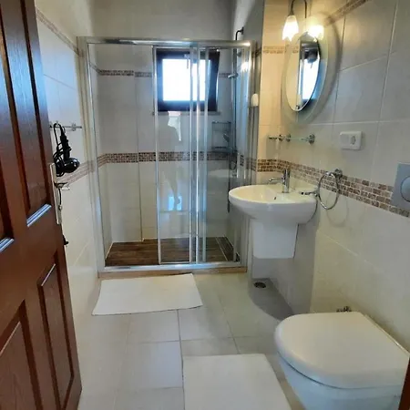 Vaha Villa *
